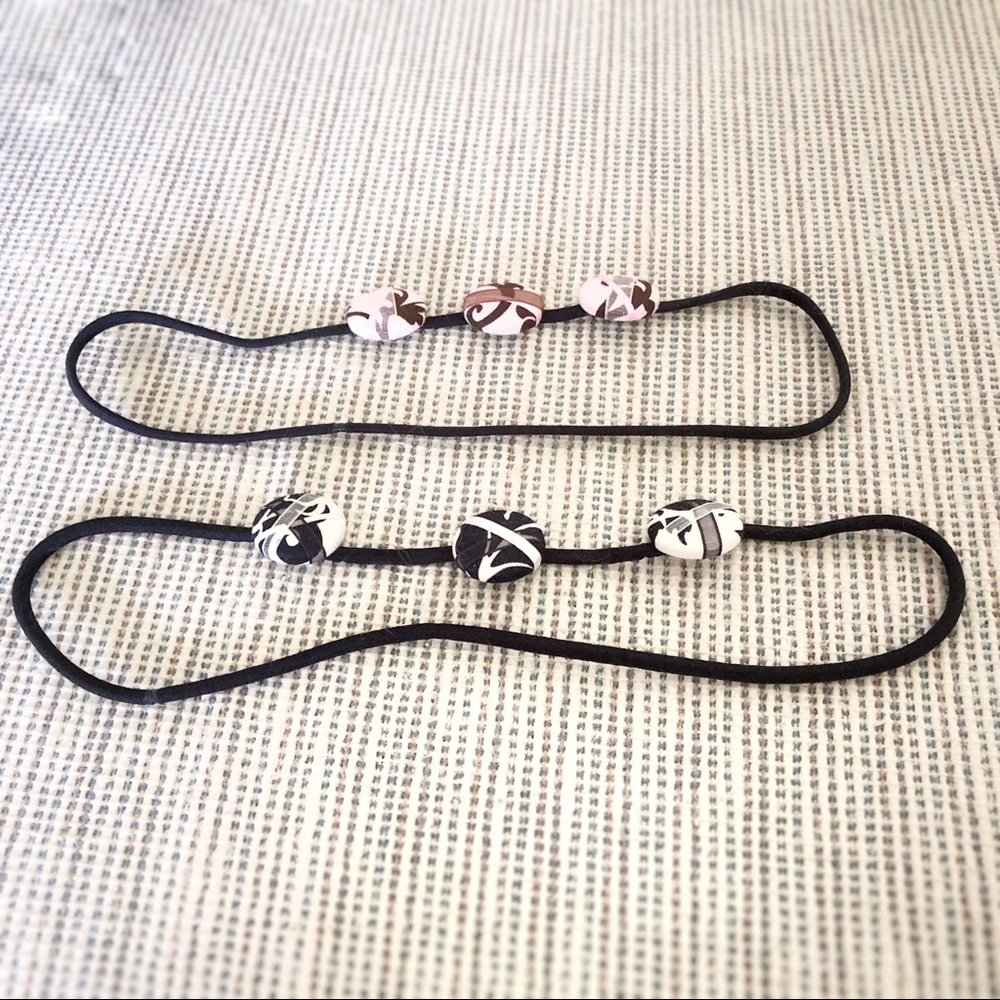 Two adorable elastic headbands! Perfect for spring
